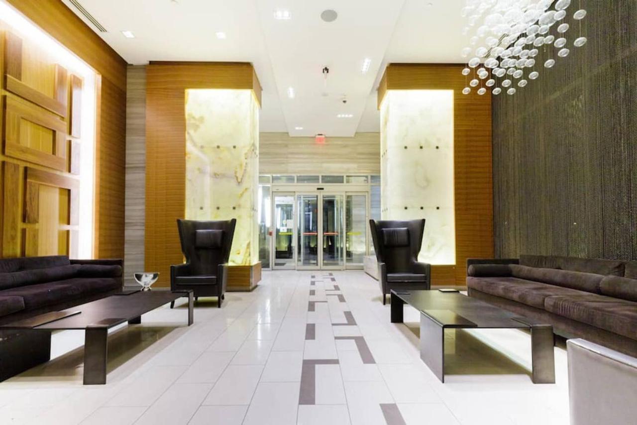 Stunning Views Of Downtown - Luxury High Rise With King Bed! Willa Toronto Zewnętrze zdjęcie