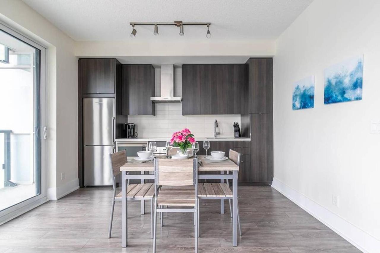 Stunning Views Of Downtown - Luxury High Rise With King Bed! Willa Toronto Zewnętrze zdjęcie